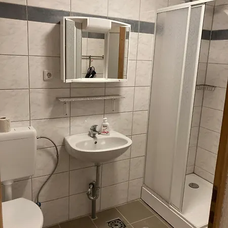 Ξενοδοχείο με διαμερίσματα Schulungszentrum Toeplitz 3*