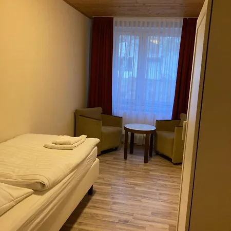 Ξενοδοχείο με διαμερίσματα Schulungszentrum Toeplitz 3*